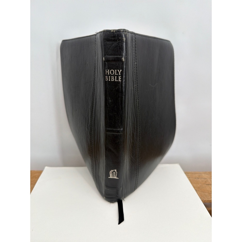 Thomas Nelson NKJV Holy Bible Black Genuine Leather Gold Gilt Edge Family Record